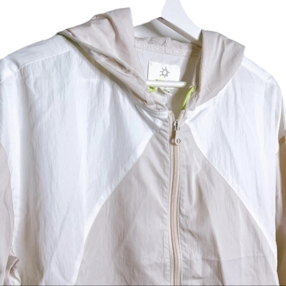 Offline by Aerie Crop Nylon Color Block Windbreaker - Picture 3 of 4
